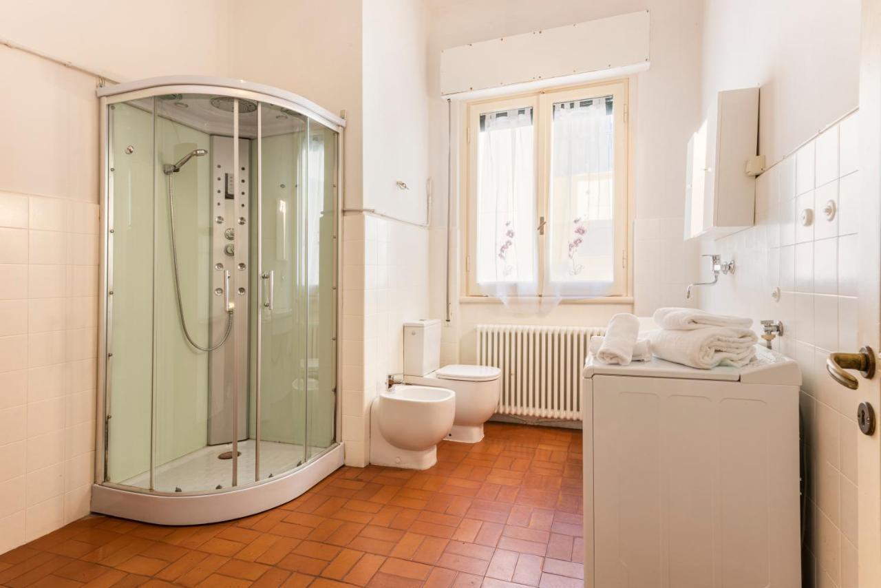 Guerrazzi Uno Air Conditioning Florence Luaran gambar